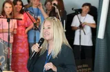 Vassula-thanking-the-Youth-Choir.jpg